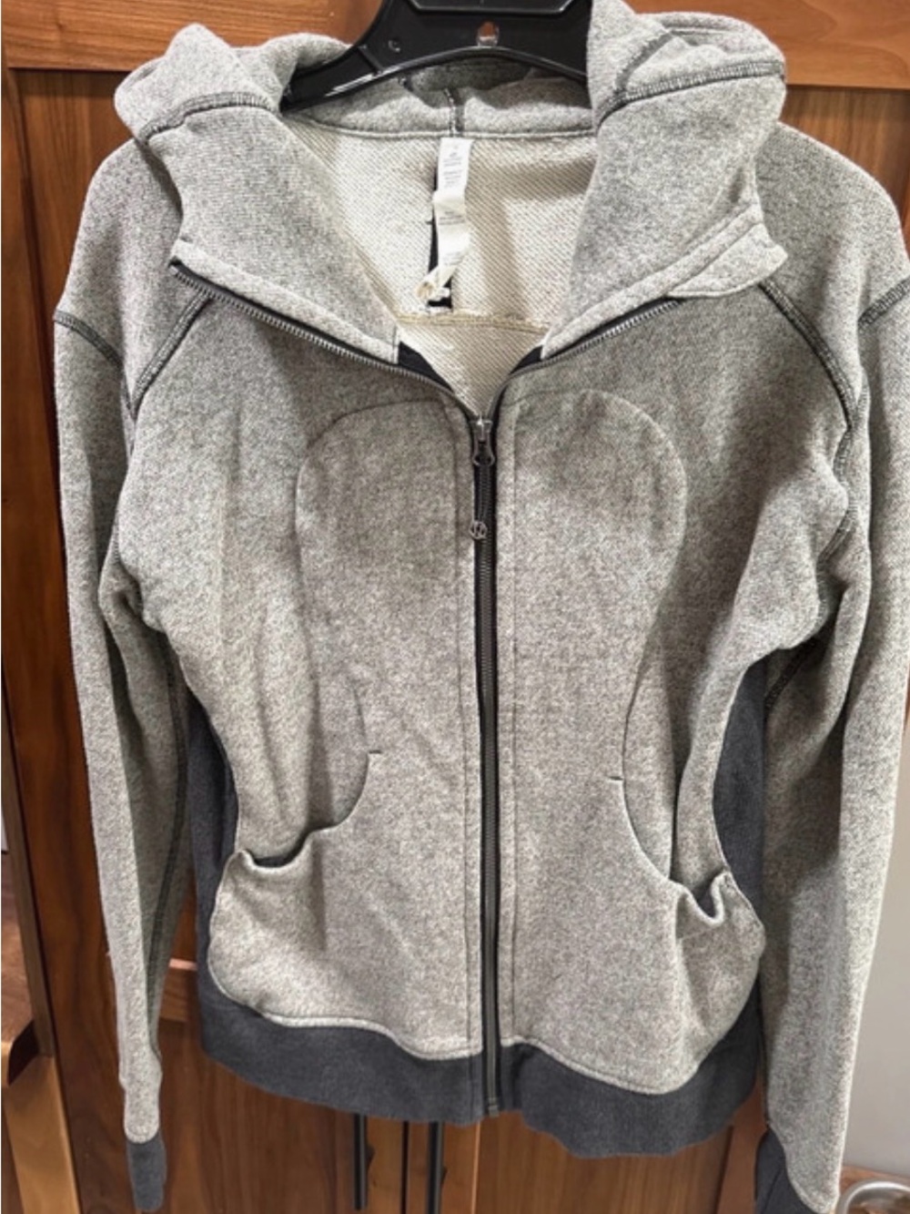 lululemon athletica Heather Gray scuba Hoodie - Picture 4 of 4